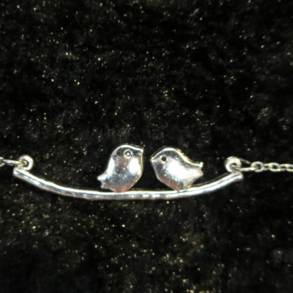 🦋Brand NEW! Silver Birds on a Twig Bracelet - Picture 2 of 3